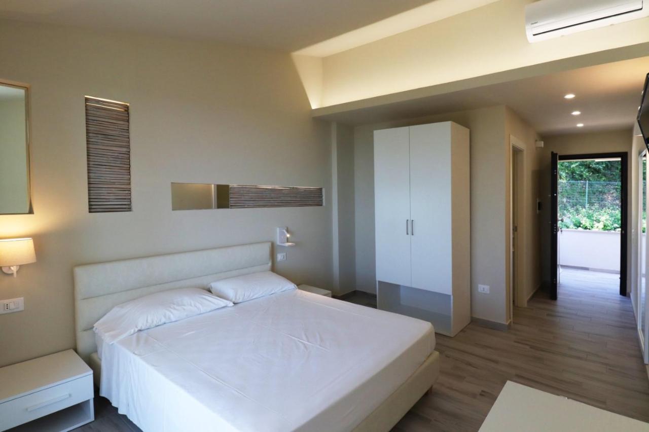 Borgo San Cosmo Tropea Bed and Breakfast Brattiro Eksteriør billede