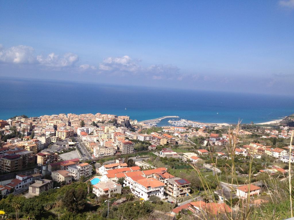 Borgo San Cosmo Tropea Bed and Breakfast Brattiro Eksteriør billede